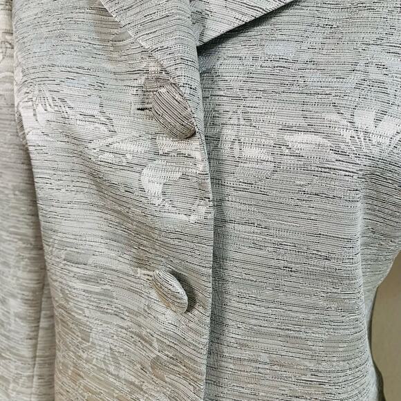 Kasper 6P Skirt Suit w/Blazer Jacket Shimmery Floral Brocade Jacquard  Silver - Picture 7 of 11